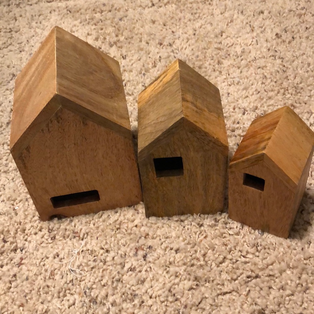Magnolia home nesting houses